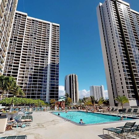 The Banyan Condos Гонолулу Экстерьер фото