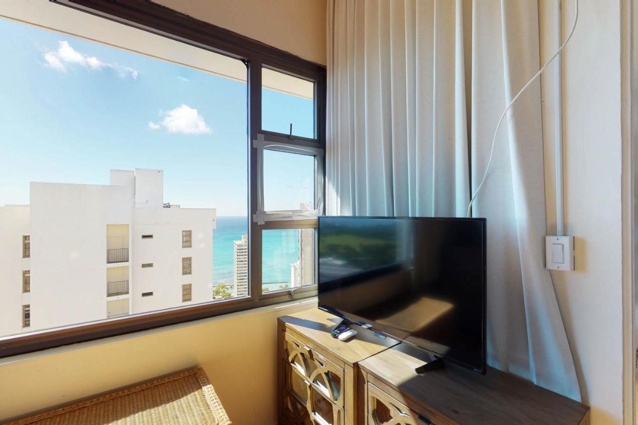 The Banyan Condos Гонолулу Номер фото